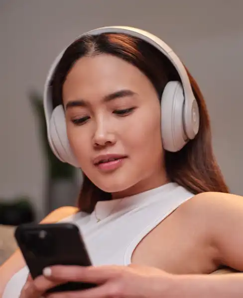 Beats Studio Pro: Wireless Noise Cancelling Headphones