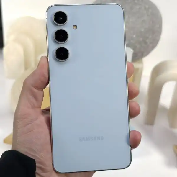 Samsung Mobile: What's New In the Galaxy World?